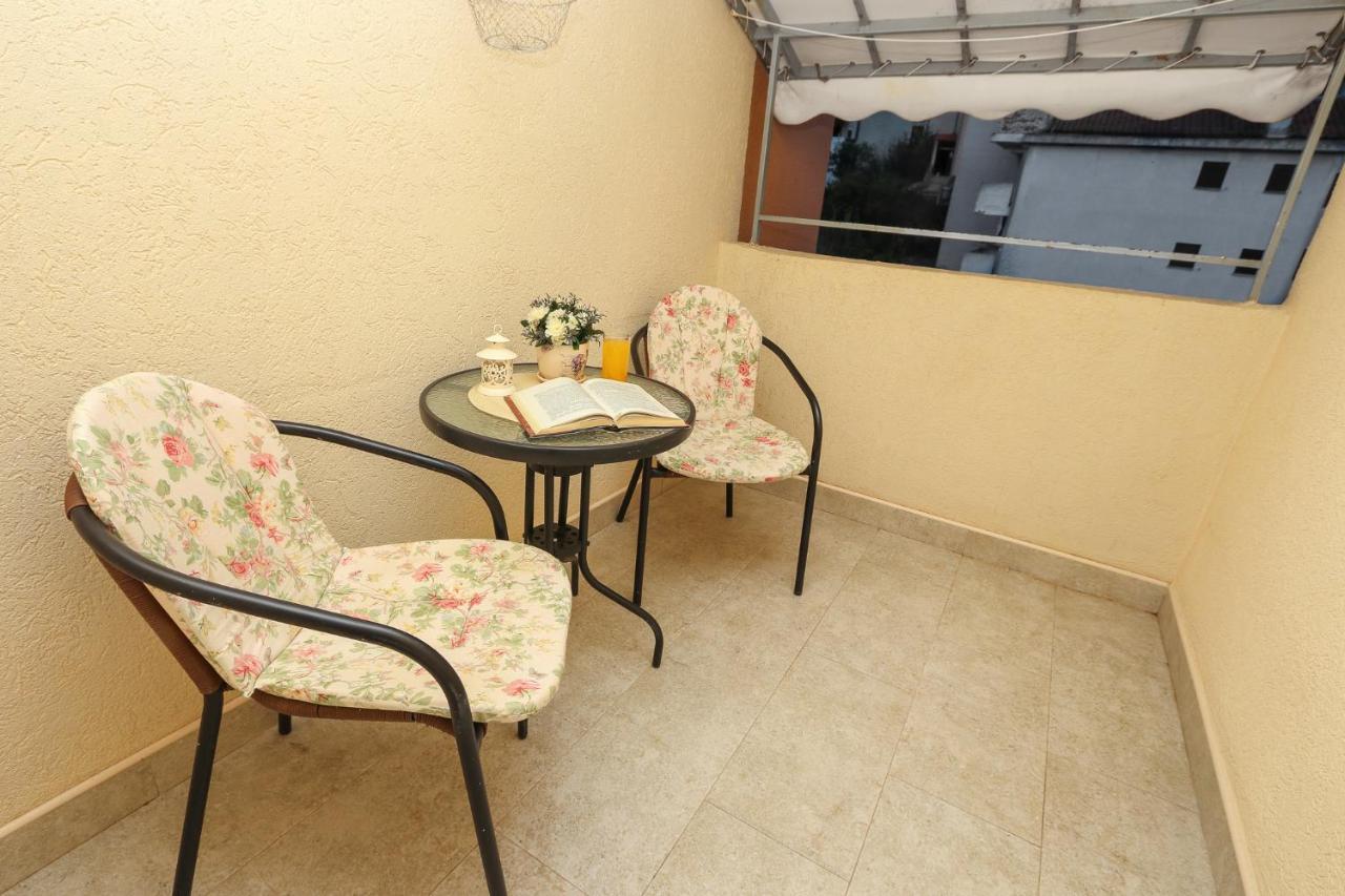 Apartment Ancora Kotor Exterior foto